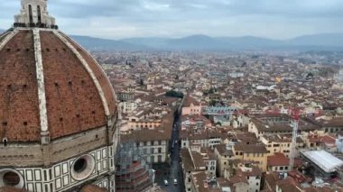 FLORENCE, İTALYA - 25 HAZİRAN 2020.Timelapse Florence, İtalya 'nın Hava Görüntüsü