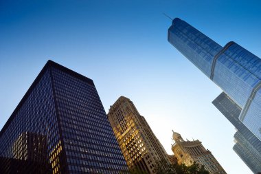 Chicago, ABD - 19 Eylül 2019 Şikago şehir merkezinde gün batımında.