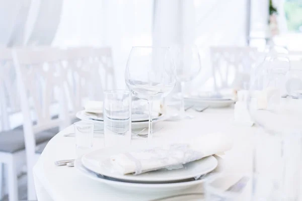 結婚式の宴会 結婚式のレセプションのテーブルセット — ストック写真