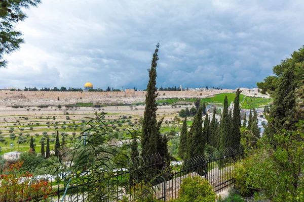 Cúpula de la Roca en el Templo Monte de la Ciudad Vieja, Jerusalén — Foto de Stock