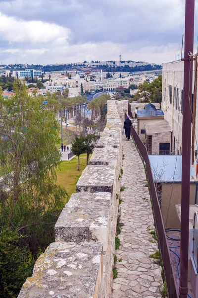 Utflykt på väggar av antika stad, Jerusalem — Stockfoto