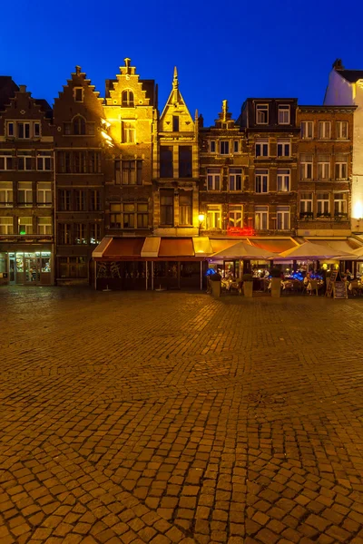 Place de la Cathédrale la nuit, Anvers — Photo