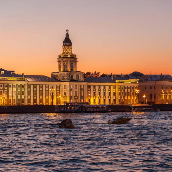 Kunstkamera e Neva, San Pietroburgo — Foto Stock