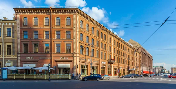 Sankt Petersburg, Ryssland - 26 juli 2014: Berömda hotel Angleter — Stockfoto