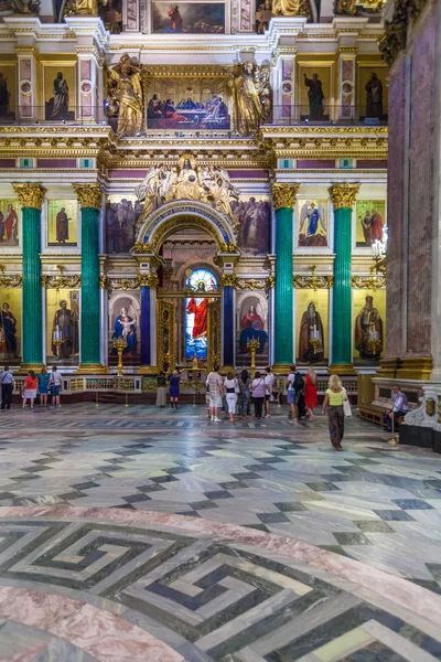 Saint Petersburg, Federacja Rosyjska - 26 lipca 2014: Turyści w inter — Zdjęcie stockowe