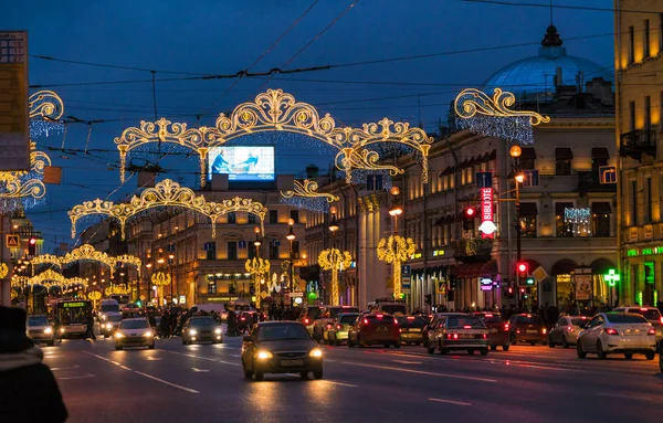 Saint Petersburg, Rusya - 25 Aralık 2016: Meşgul otomobil t — Stok fotoğraf