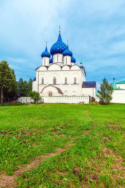 Katedralen i Födelsekyrkan (1222), Suzdal — Stockfoto