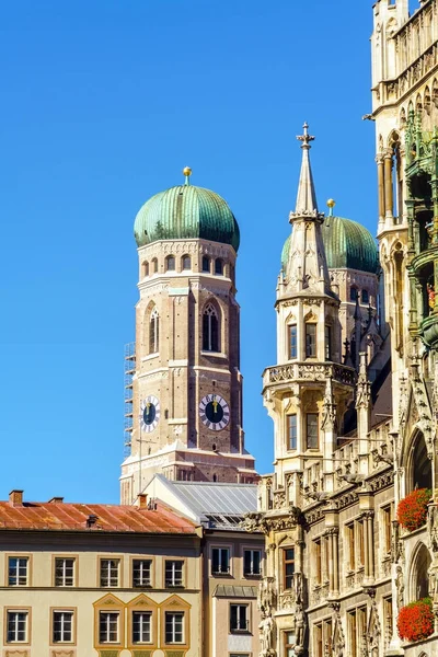 Katedralen i vår kära Lady, The Frauenkirche i Munich city, Ger — Stockfoto