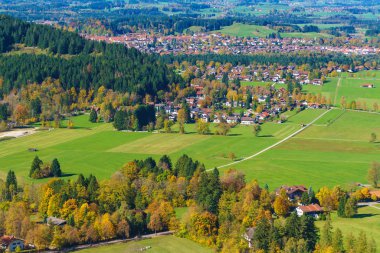 Hohenschwangau Vadisi Neuschwanstein Şatosu, Bavyera, Germ yakınındaki