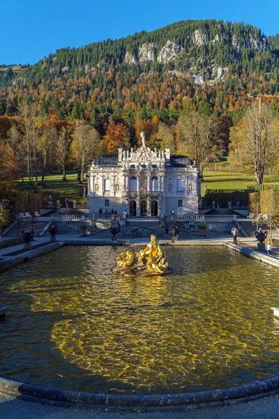 Bavière, Allemagne - 15 octobre 2017 : Palais Linderhof (1863-188) — Photo