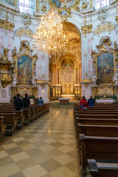 Obberamergau, Alemania - 15 de octubre de 2017: Interior de Ettal Abbe —  Fotos de Stock