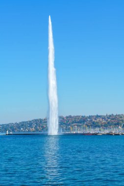 Jet d'Eau veya su jet çeşme, Geneva kentin simgelerinden, Swit