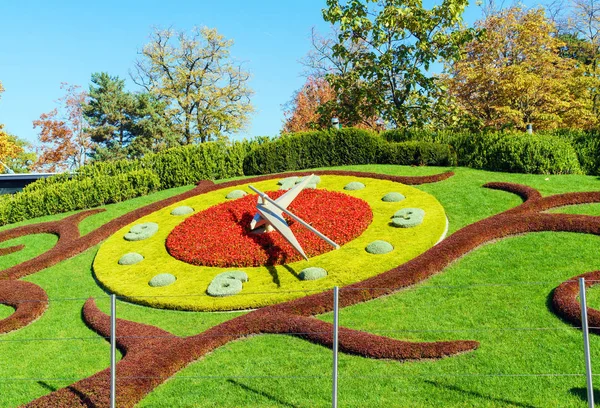 L 'horloge fleurie, or the flower clock, Genebra, Suíça — Fotografia de Stock