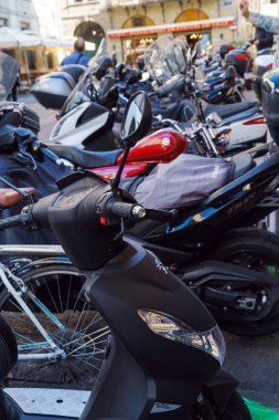 Geneva, İsviçre - 18 Ekim 2017: Motosiklet bir sürü ve