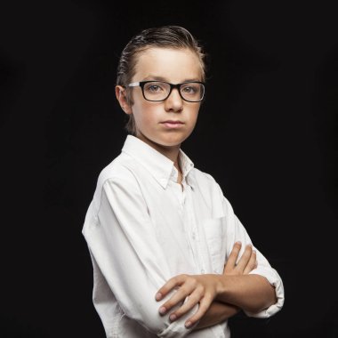 sevimli genç çocuk