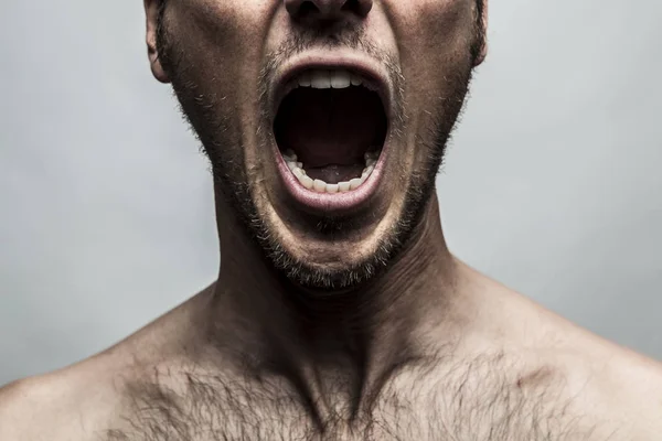 Człowiek twarz krzycząc — Zdjęcie stockowe