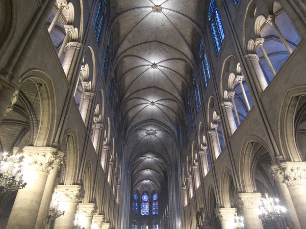 Interior de Notre Dame de Paris — Fotografia de Stock
