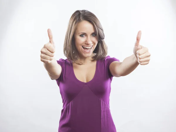 Young woman in purple t-shirt — Stock Photo, Image