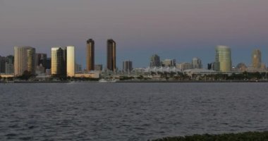 Akşam San Diego manzarası görüntüsünü oluşturma