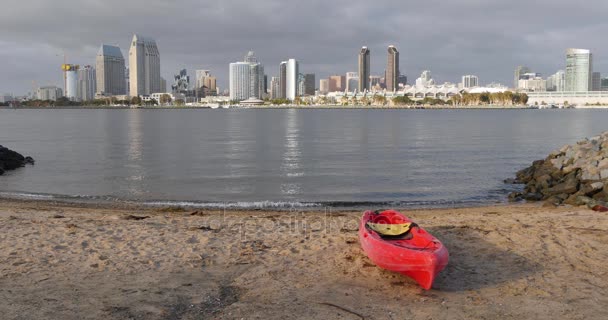 Gündüz San Diego manzarası Coronado Adası kıyı görüntüsünü oluşturma — Stok video