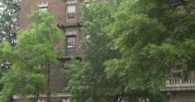 Atış tipik Manhattan tarzı binanın kurulması