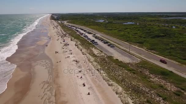 Reverse Aerial Stabilimento colpo Topsail Island NC — Video Stock