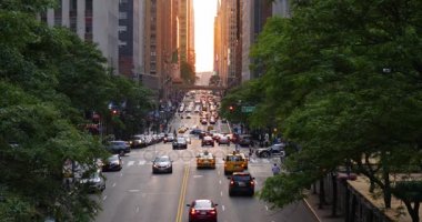 Ağır çekim kurma 42nd Street batımını vurdu