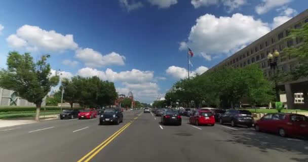 Avance Perspectiva Conduciendo en la Avenida Independencia en DC — Vídeos de Stock