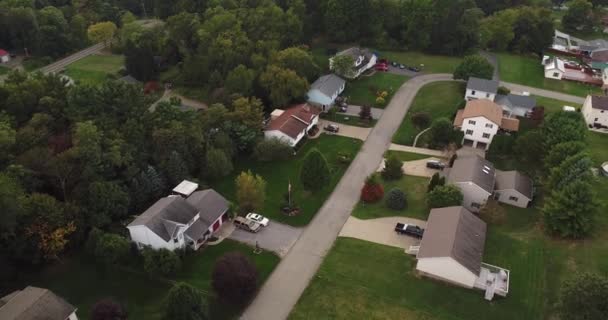 Day Aerial Establishing Shot Typical Pennsylvania Neighborhood — Stock Video