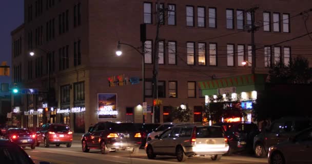 ピッツバーグの東のカーソン通りを撮影夜の確立 — ストック動画