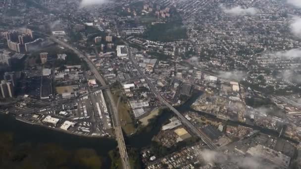 Letecký pohled nad New York City oblasti — Stock video