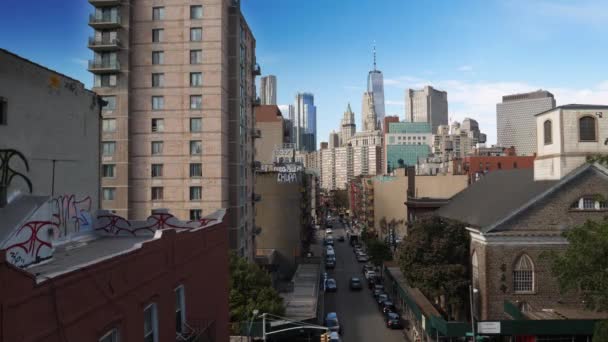 High Angle Establishing Shot of Manhattan's Two Bridges Neighborhood — Stock Video
