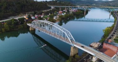 Gün dış ileri hava atış Brownsville Pennsylvania'nın kurulması