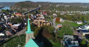 Sabah dış hava atış Brownsville Pennsylvania'nın kurulması yörüngede