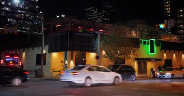 Общий бар Ресторан Ночь Создание выстрел — стоковое видео