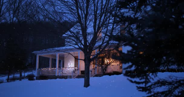 Nighttime Low Angle Stationary Winter Establishing Shot Pennsylvania Farmhouse Decorated — Stock Video