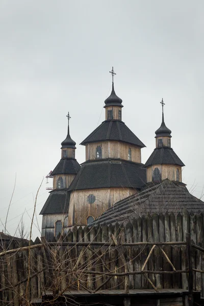 Tahta Kilisesi müstahkem yerleşim ve Ukraynaca Kazaklar 16-1