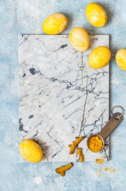 Zerdeçal Boyalı Paskalya Yumurtaları, metin için boşluk kopyala