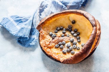 Yaban mersinli Hollanda Bebeği, Alman Krepi, metin için kopyalama alanı