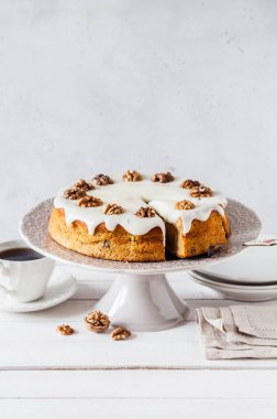 Ceviz ve krem peynirli dilimlenmiş balkabağı keki, metin için kopyalama alanı