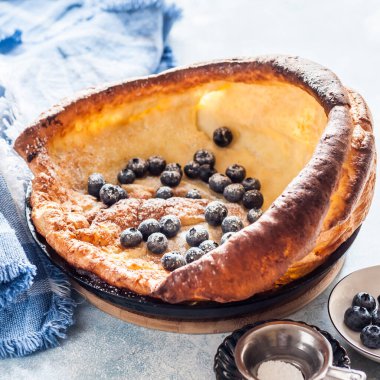 Yabanmersinli Hollanda Bebeği, Alman Krepi, kare