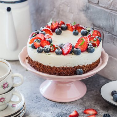 Ricotta keki ve Taze Böğürtlenli Glütensiz Cheesecake yok.