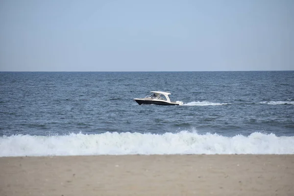 Barco Playa Arena Gancho Listo Para Pescar — Foto de Stock