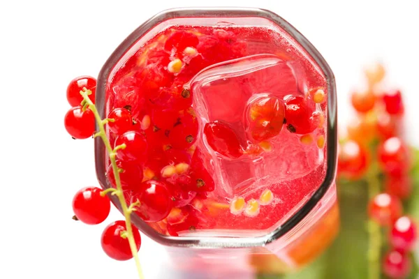 Čerstvé červené proud detox letní drink — Stock fotografie