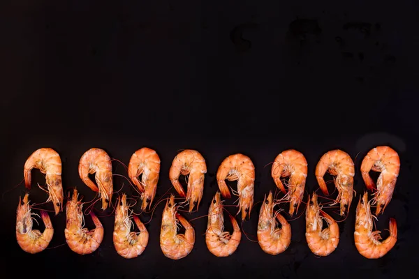 Τέλεια μαγειρεμένα γαρίδες γαρίδες και κείμενο χώρο Σημείωση βιβλίο κορυφαία προβολή — Φωτογραφία Αρχείου