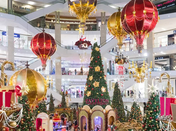 Malasia, Kuala Lumpur - 2017 diciembre 07: Pabellón de compras mal — Foto de Stock