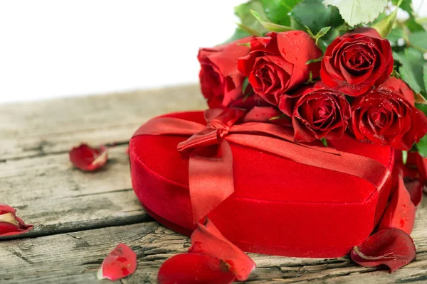 Mükemmel Sevgililer güller — Stok fotoğraf