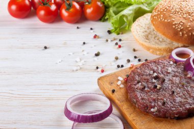 Burger için malzemeler