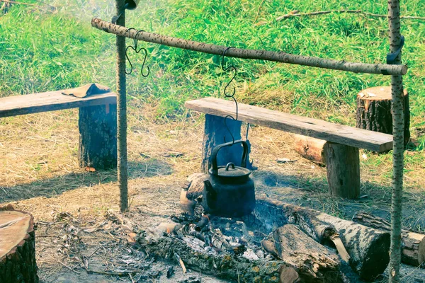 Turistické pot nad táborák — Stock fotografie