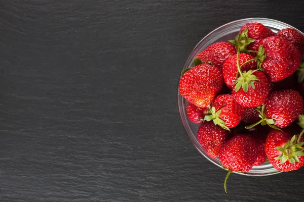 Strawberry in a bowl — Stock Photo, Image